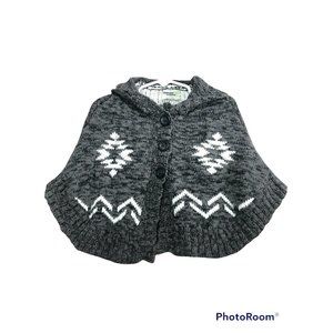 Genuine Kids Oshkosh Hooded Sweater Cape Poncho Sz 12m Gray White Aztec Design